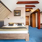 Royal Bed and Breakfast 3*