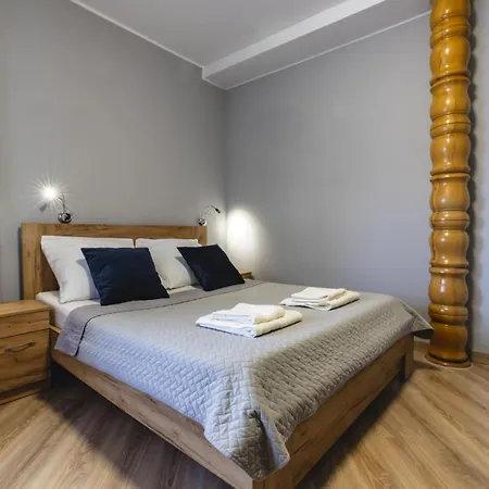 Royal Bed & Breakfast