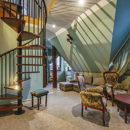 Bed & Breakfast Royal 3*