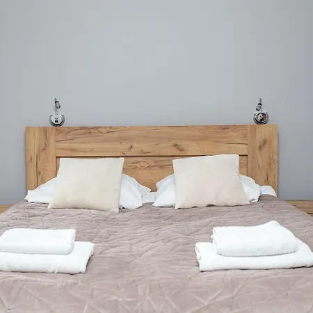 Royal Bed & Breakfast
