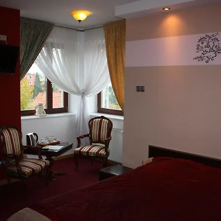 Bed and breakfast Royal 3*