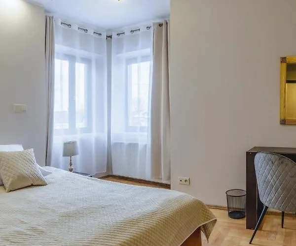 Royal Bed & Breakfast 3*