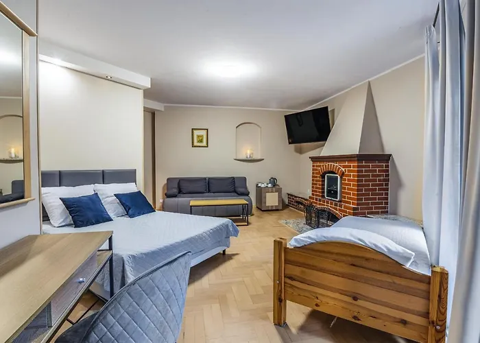 Royal Bed & Breakfast 3*