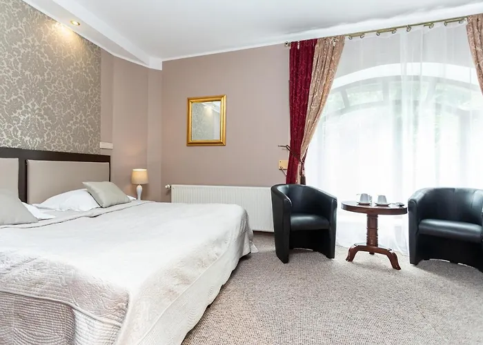 ベッド・アンド・ブレックファスト Royal 3*